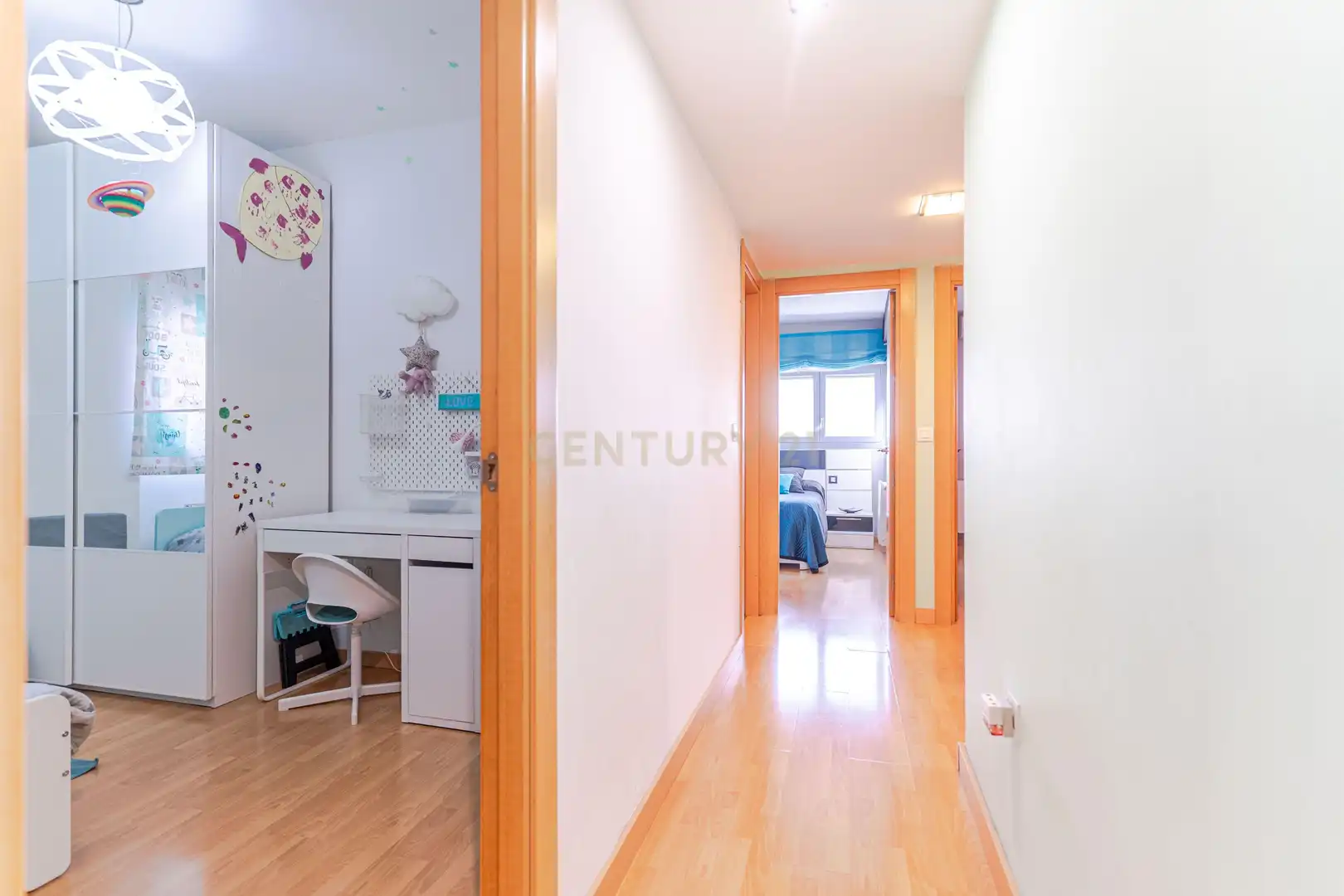 Flat for sale in Granada  with Air Conditioner