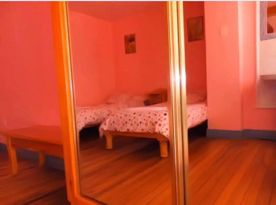 Habitación de Edificio en venta en Laredo