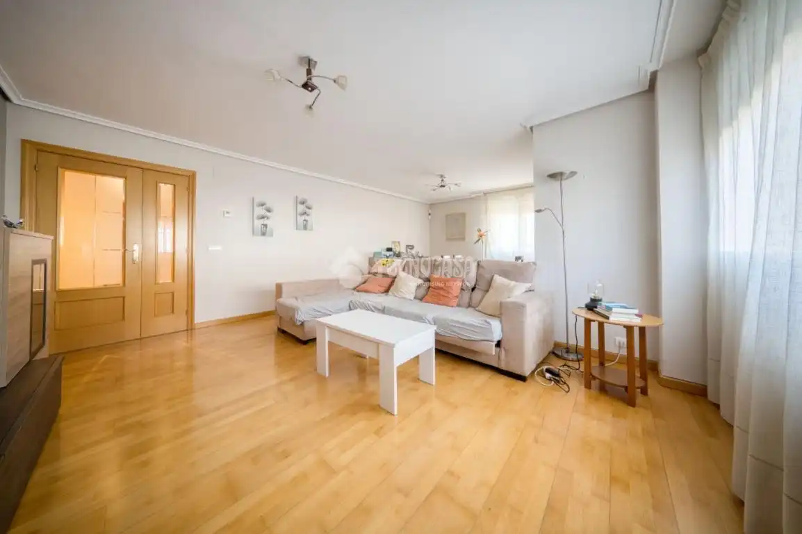 Flat with lift for sale in Laguna de Duero, imagen 8