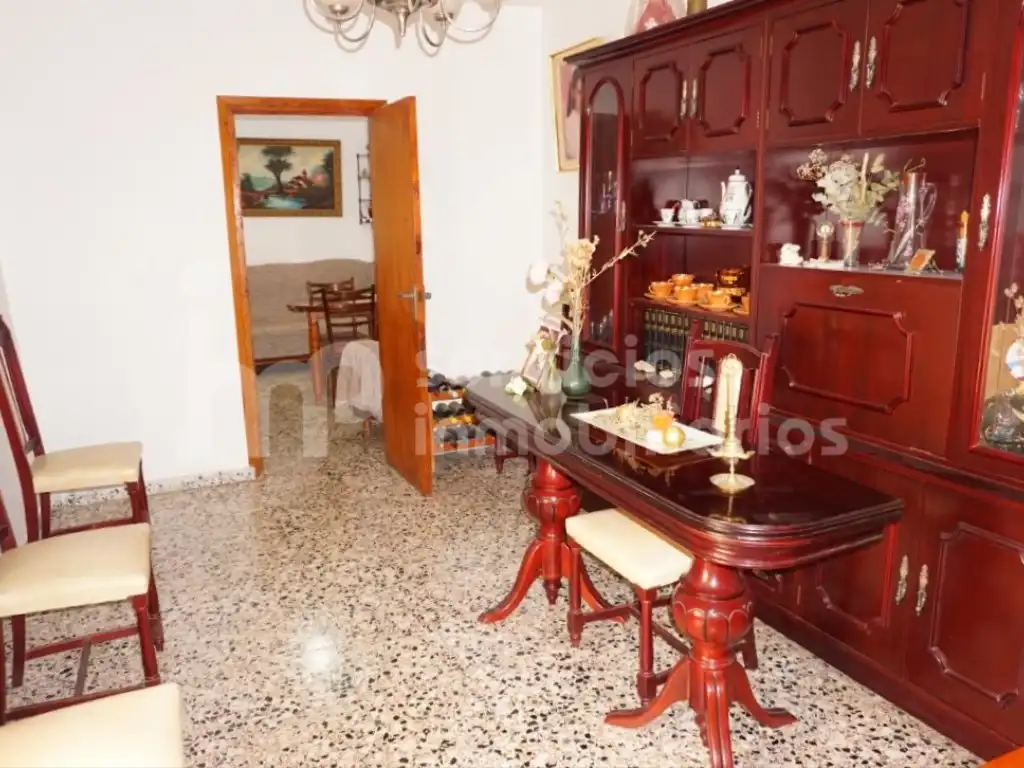 Comedor de Casa adosada en venta en Benamocarra con Jardín privado, Terraza y Amueblado