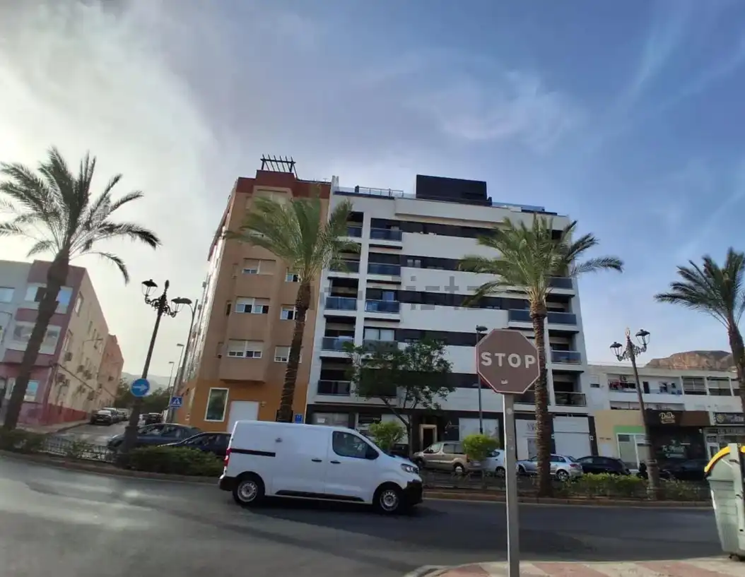 Wohnung zum Verkauf in Avenida de Carlos III