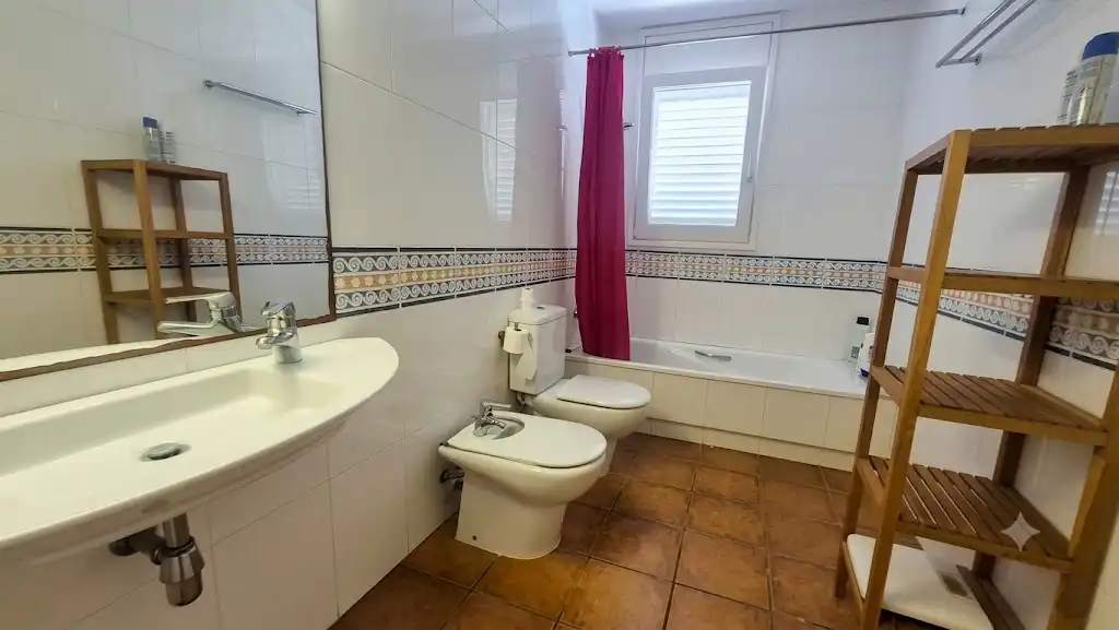 Bany de Apartament en venda en Santa Cristina d'Aro amb Calefacció, Terrassa i Piscina
