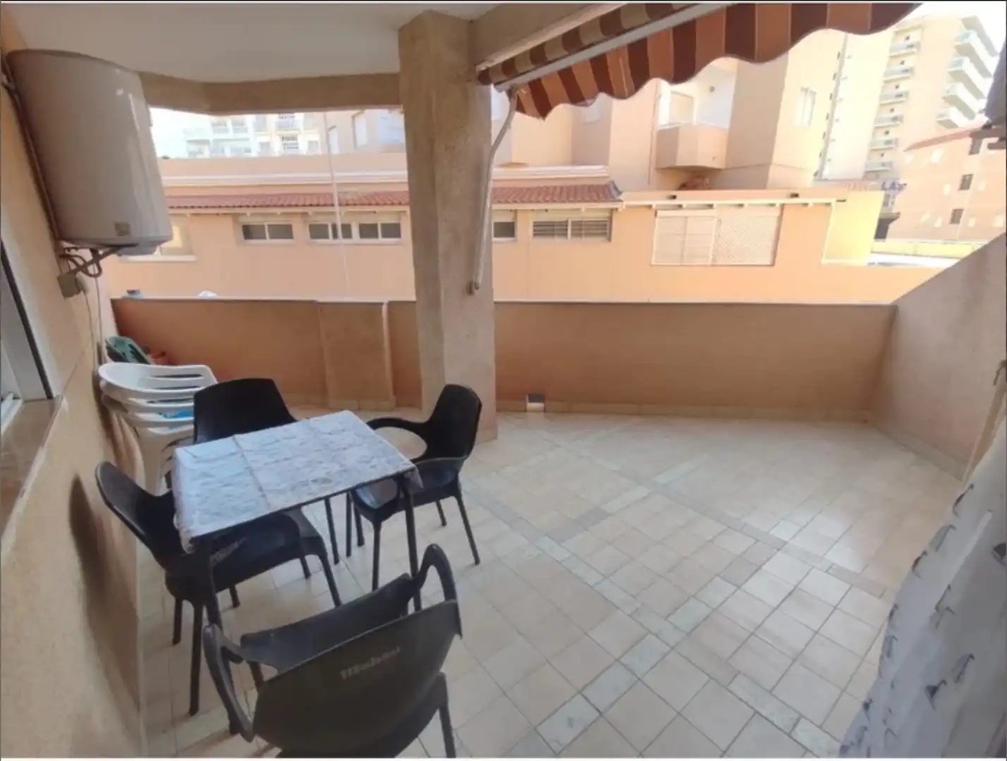 Erdgeschoss zur Miete in La Manga del Mar Menor, Murcia