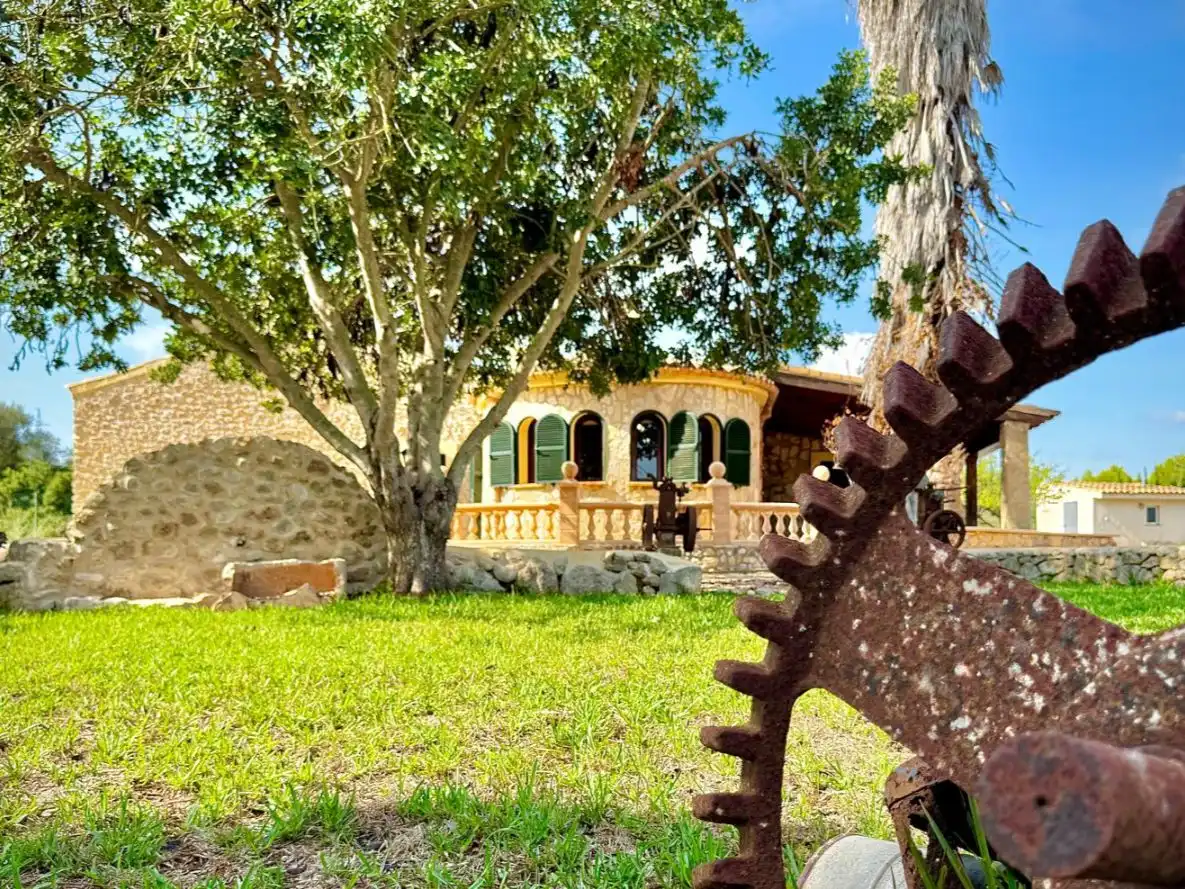 Landhaus mit Garten zum Verkauf in Diseminado Poligon 1 8, imagen 4