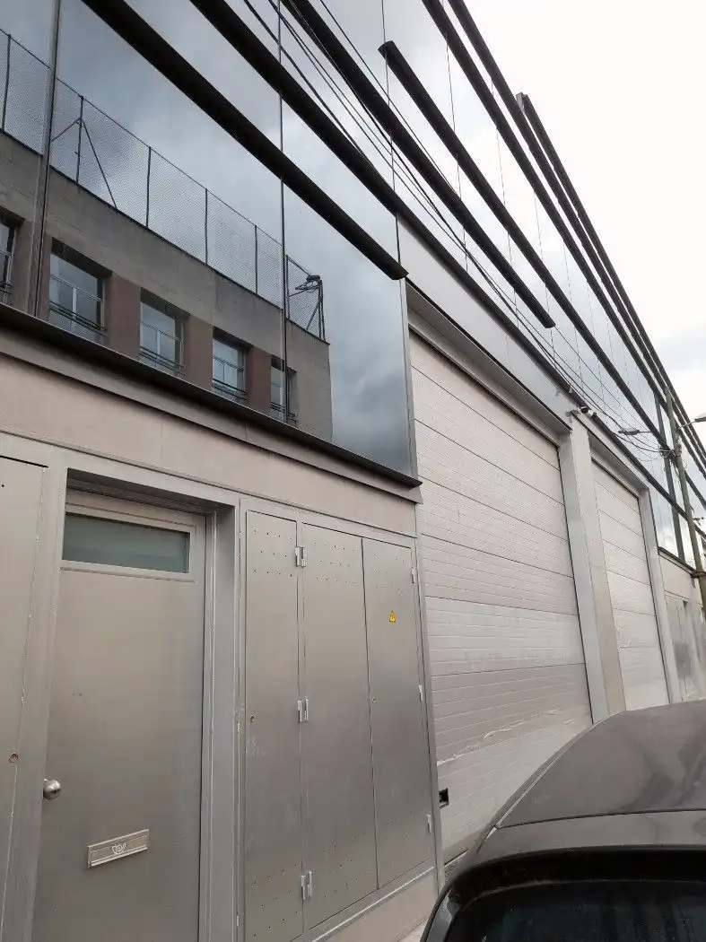 Industrial building to rent in Carrer de Caresmar