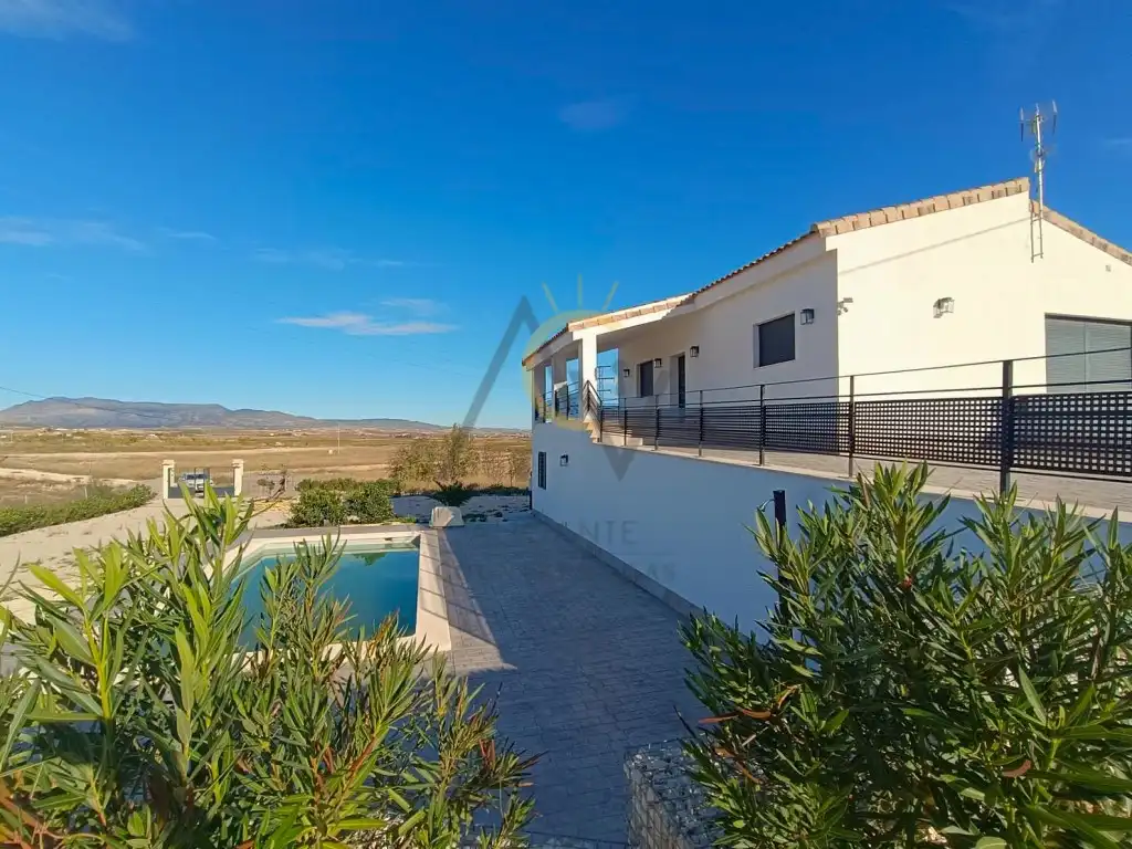 Xalet amb terrassa en venda a Poligono 23 Paraje 47 Casas De Los Santos, imagen 53