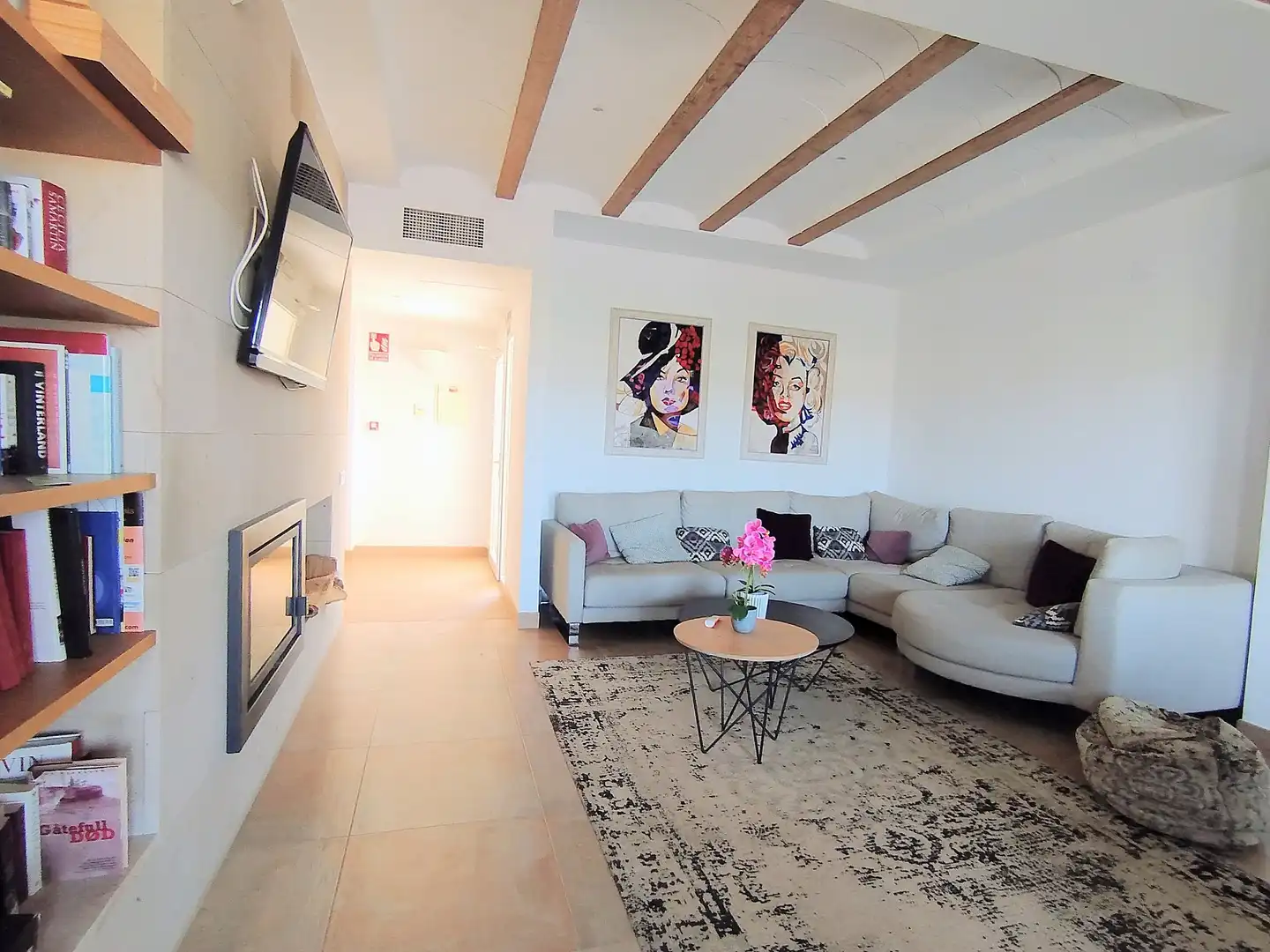 Sala d'estar de Finca rústica en venda en Yecla amb Aire condicionat i Terrassa
