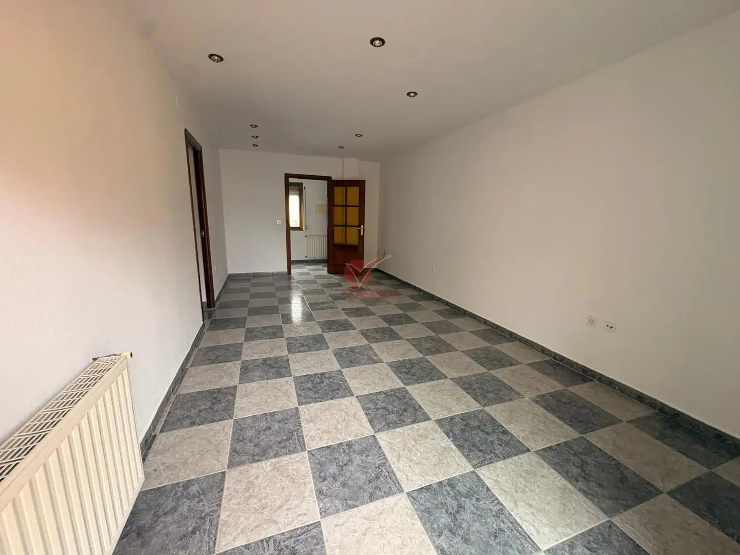 Flat for sale in Arcas del Villar  with Heating, Terrace and Storage room