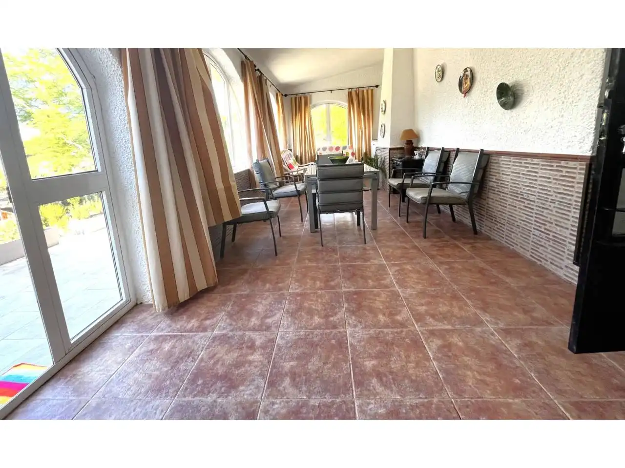Terraza de Casa o chalet en venta en Valverde del Camino con Jardín privado, Terraza y Amueblado
