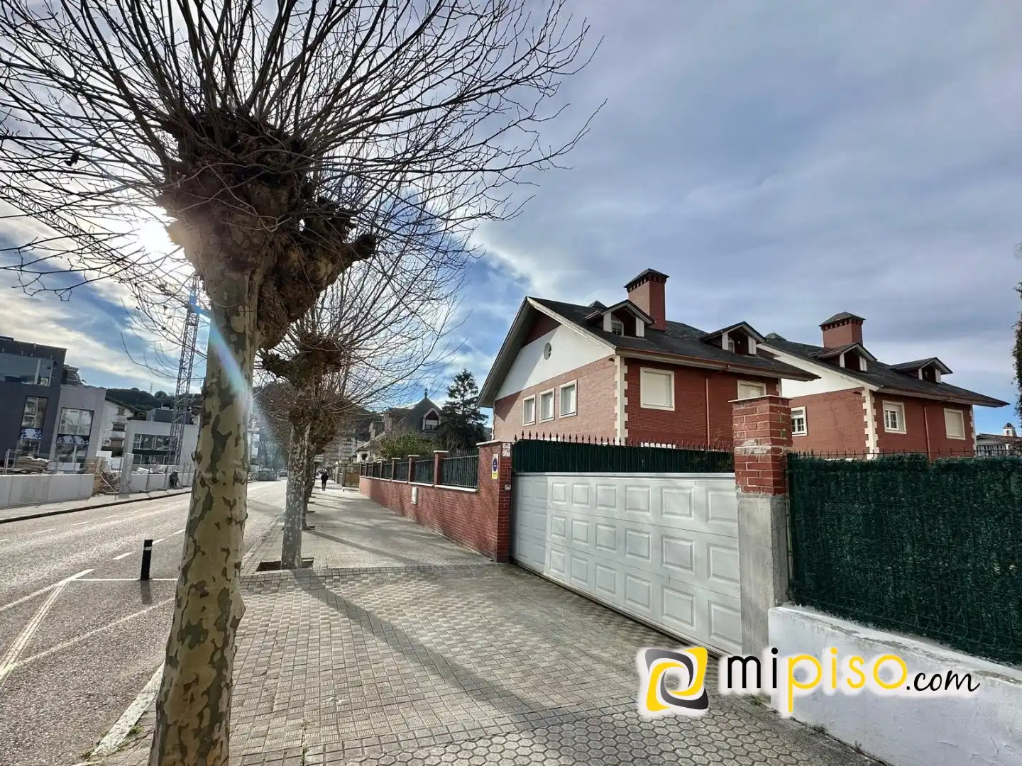 Vista exterior de Casa o chalet de alquiler en Laredo con Calefacción, Jardín privado y Amueblado