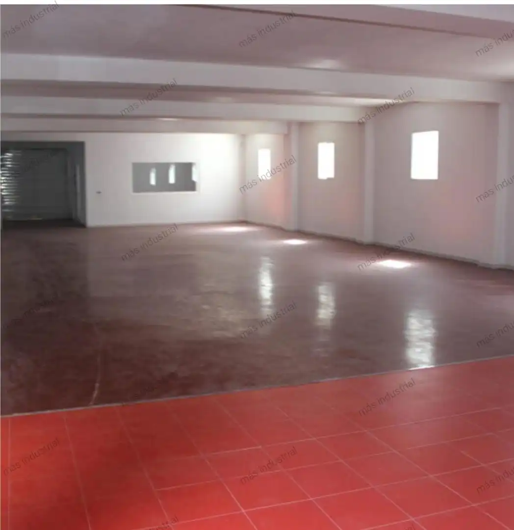 Nave industrial de alquiler en Paterna