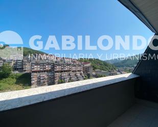 Exterior view of Flat for sale in Elgoibar  with Heating, Parquet flooring and Terrace