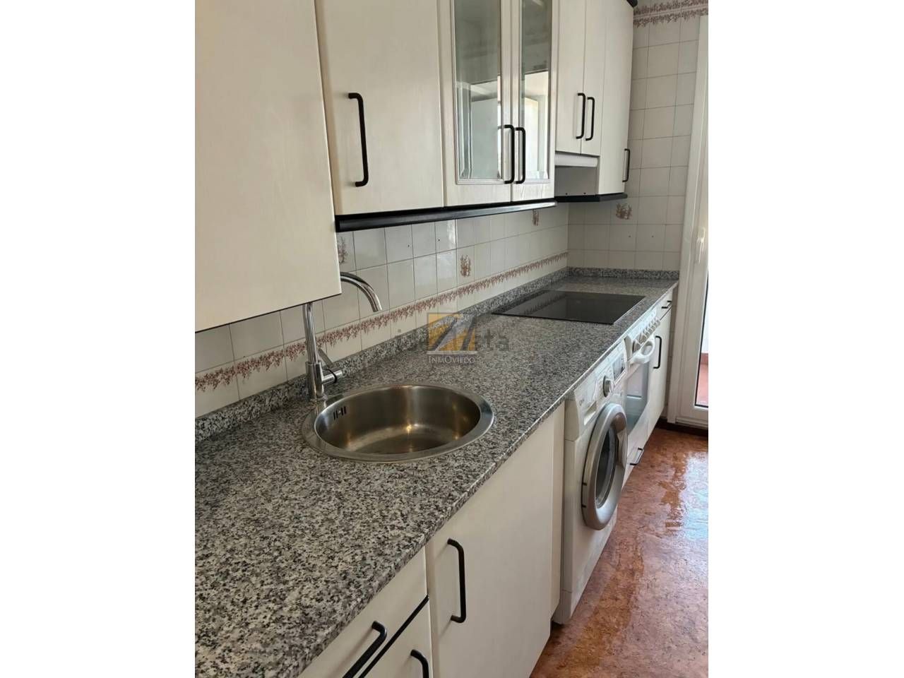 Kitchen of Flat to rent in Oviedo   with Heating, Parquet flooring and Terrace