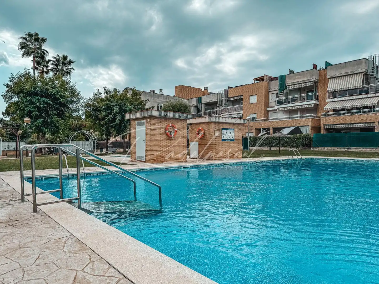Piso con piscina en venta en Carrer del Castell de Tamarit, imagen 41