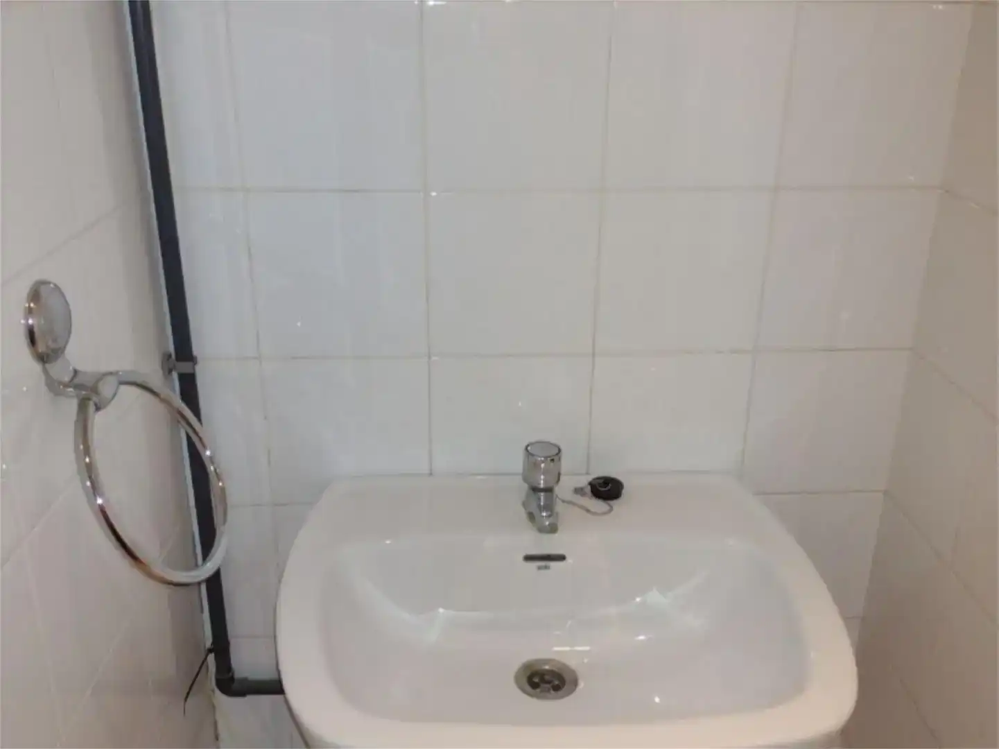 Badezimmer von Geschaftsraum zur Miete in Albacete