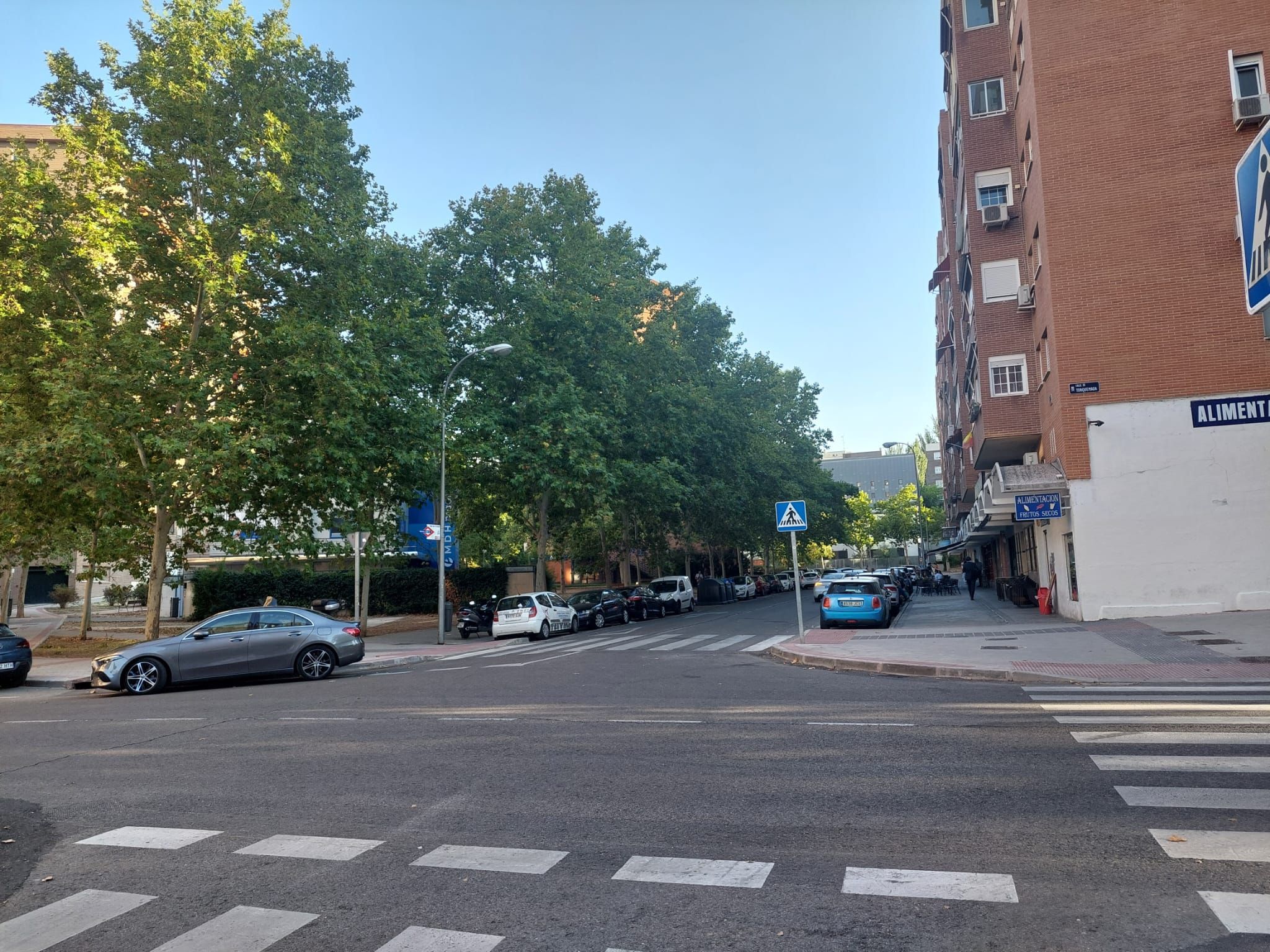 Exterior view of Garage for sale in  Madrid Capital