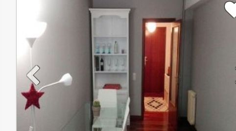 Foto 3 de Piso de alquiler en Rúa de Santiago de Chile, Ensanche - Sar, Santiago de Compostela