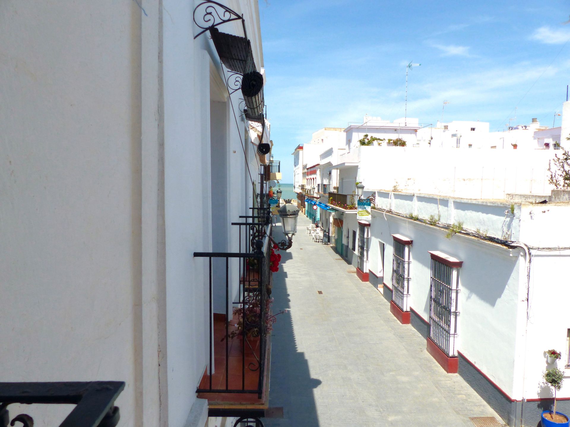Exterior view of Flat for sale in Chipiona  with Air Conditioner, Furnished and Balcony