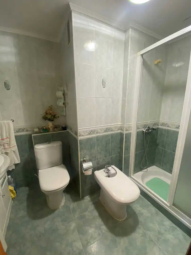 Baño de Piso en venta en Granada con Terraza