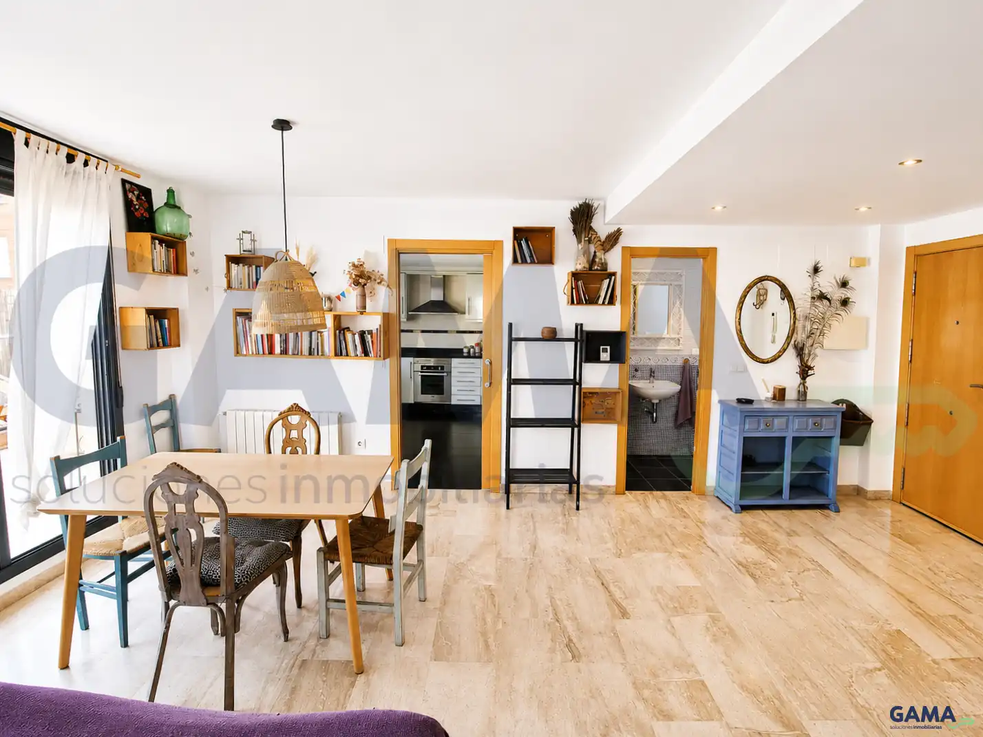 Küche von Dachboden zur Miete in Alzira mit Klimaanlage, Terrasse und Möbliert