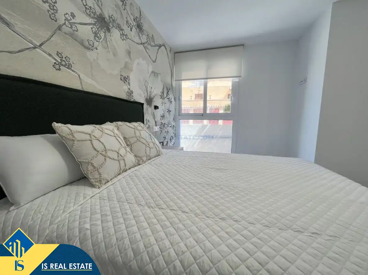 Habitación de Casa o chalet en venta en Torrevieja con Calefacción, Terraza y Amueblado