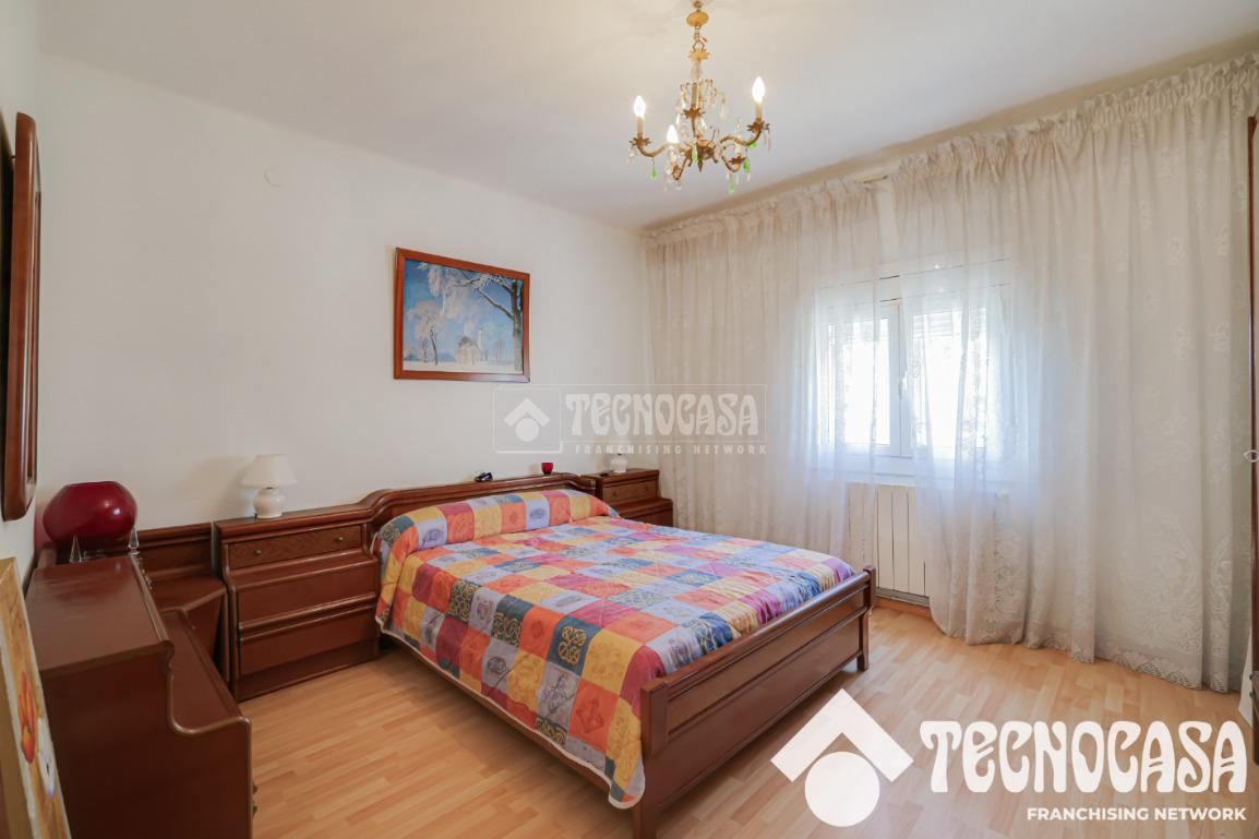Bedroom of Flat for sale in Santa Coloma de Gramenet  with Heating and Parquet flooring