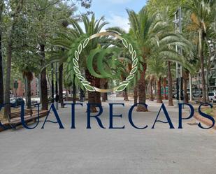Exterior view of Flat for sale in  Barcelona Capital  with Heating, Furnished and Oven