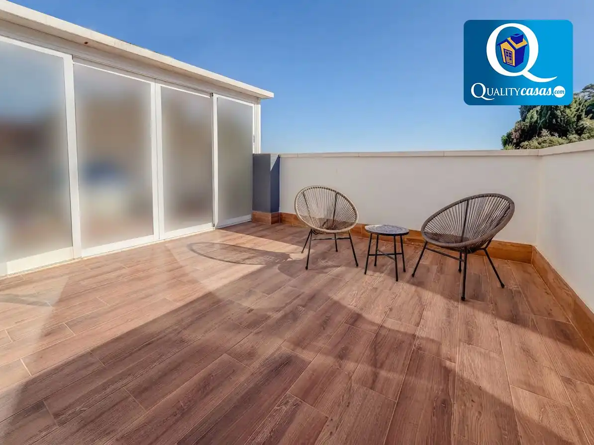 Flat with lift for sale in Pueblo Español - Coveta Fumá