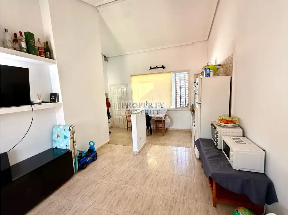 Flat for sale in Adeje  with Terrace, Swimming Pool and Furnished