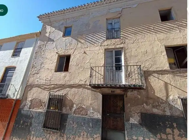 Vista exterior de Piso en venta en Martos