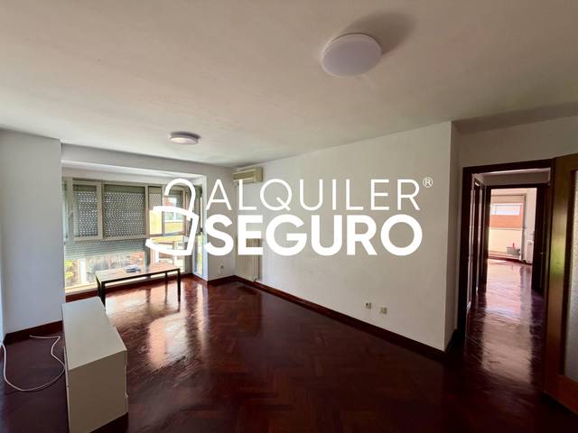 Piso en Alquiler en de la Silvina en San Fermín