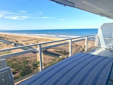 Apartment with pool for sale in Playa de Gandia