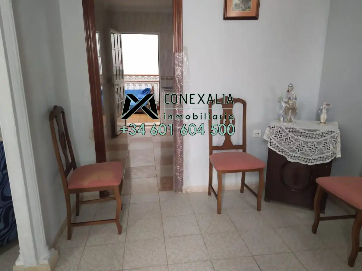 Casa en venta en Ensanche, 4 dormitorios., image 3