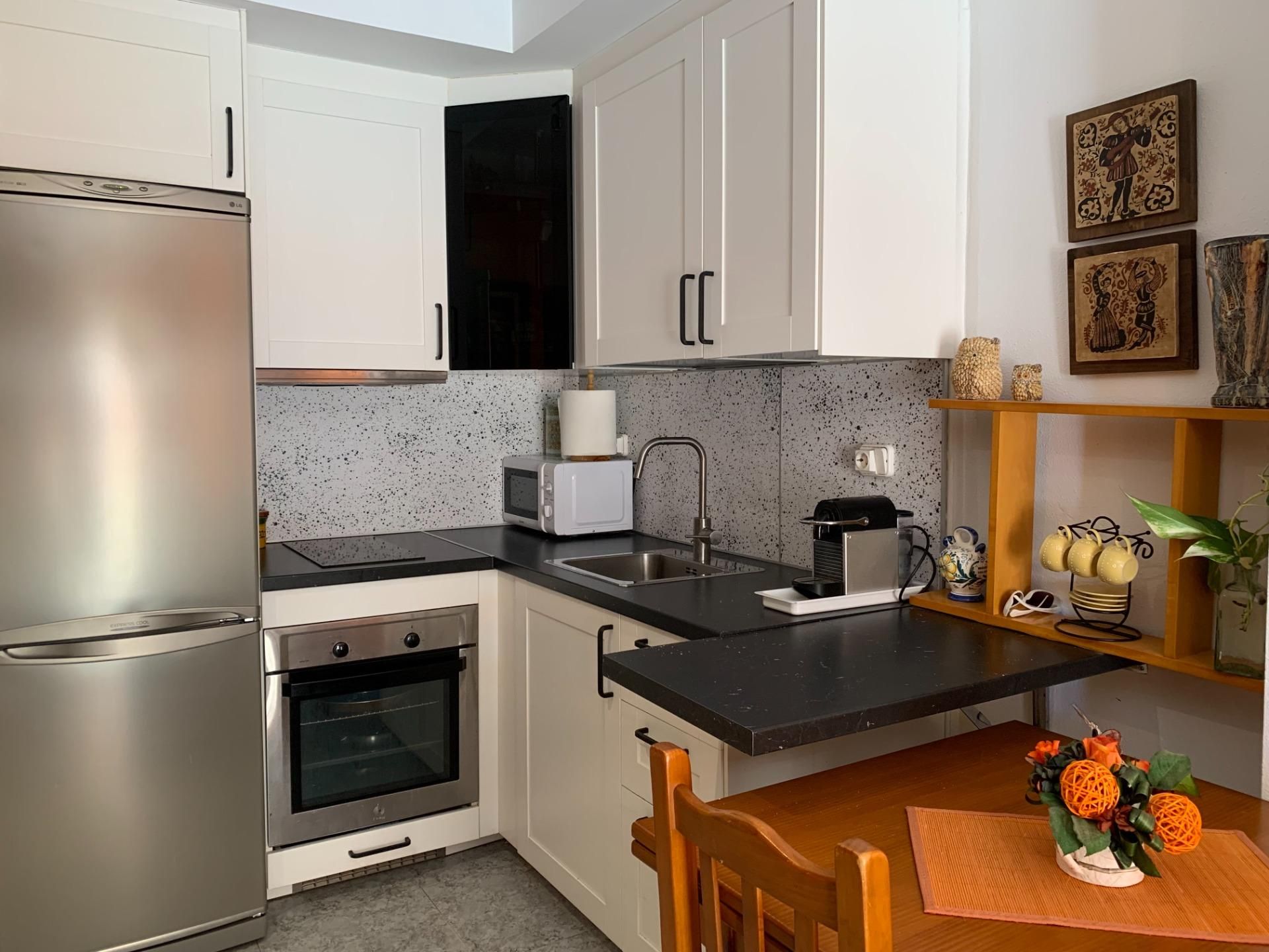 Kitchen of Apartment for sale in Chilches / Xilxes  with Air Conditioner, Terrace and Storage room