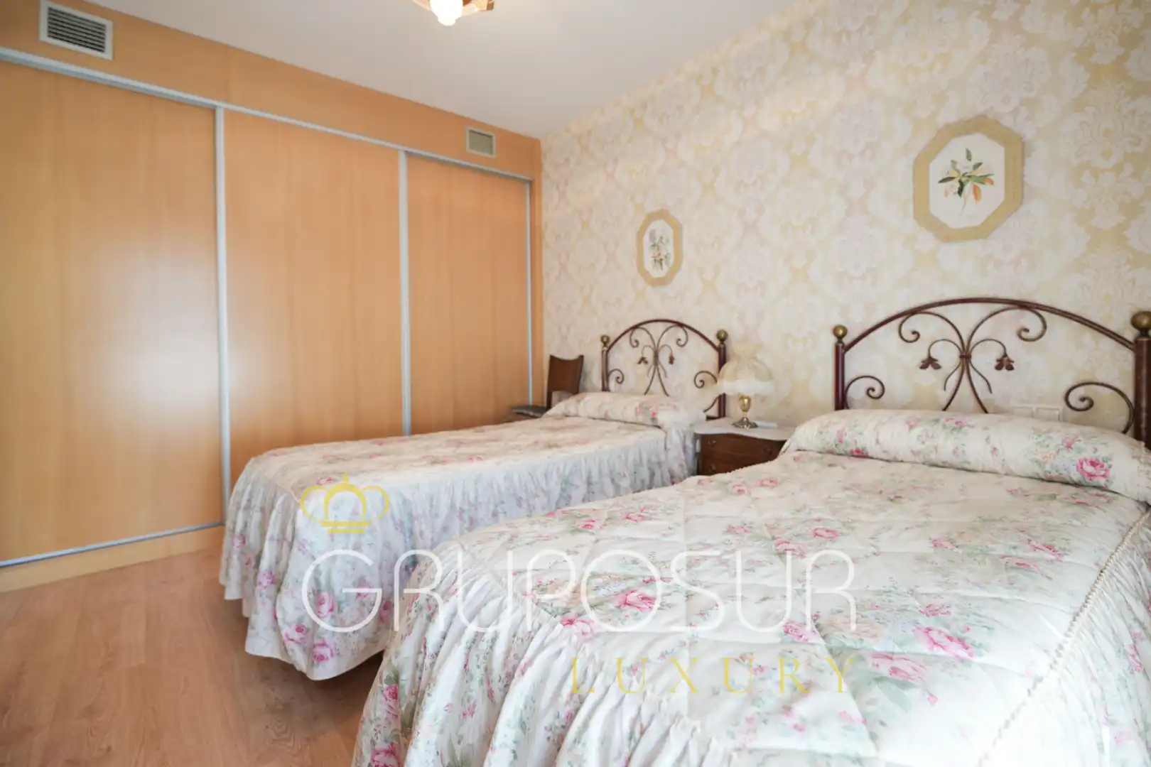Habitación de Piso en venta en Valladolid con Calefacción, Jardín privado y Parquet