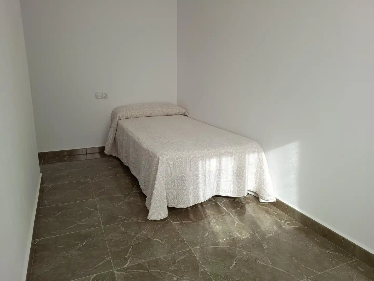 Piso de alquiler en San Jerónimo - La Bachillera