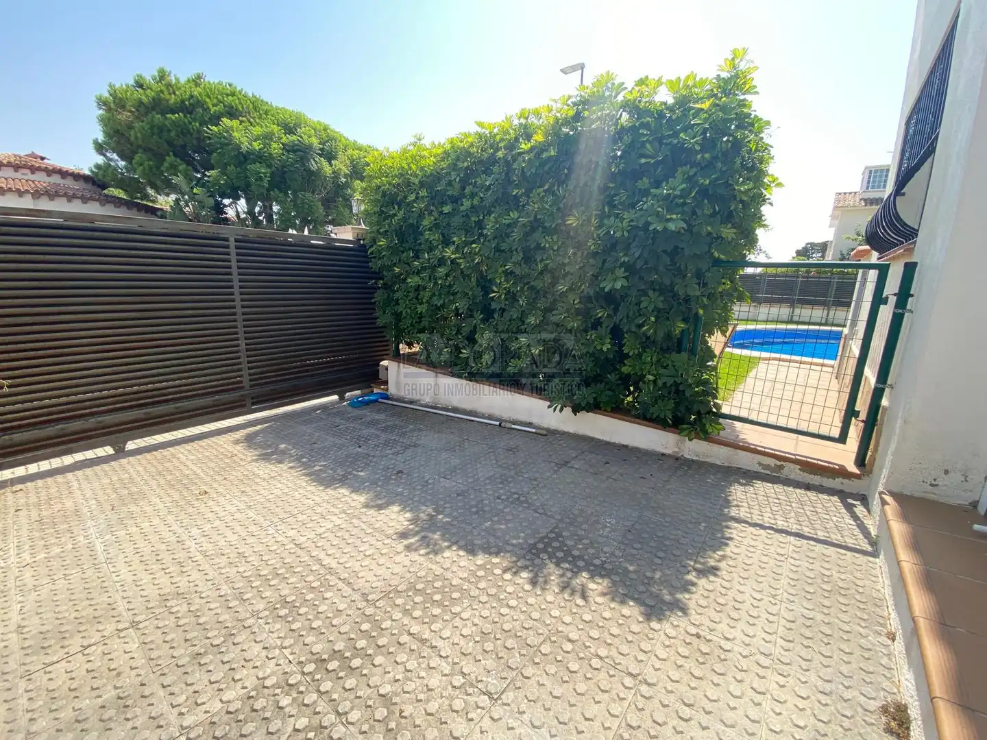 Schwimmbecken von Haus oder Chalet zum Verkauf in Cambrils mit Privatgarten, Terrasse und Abstellraum
