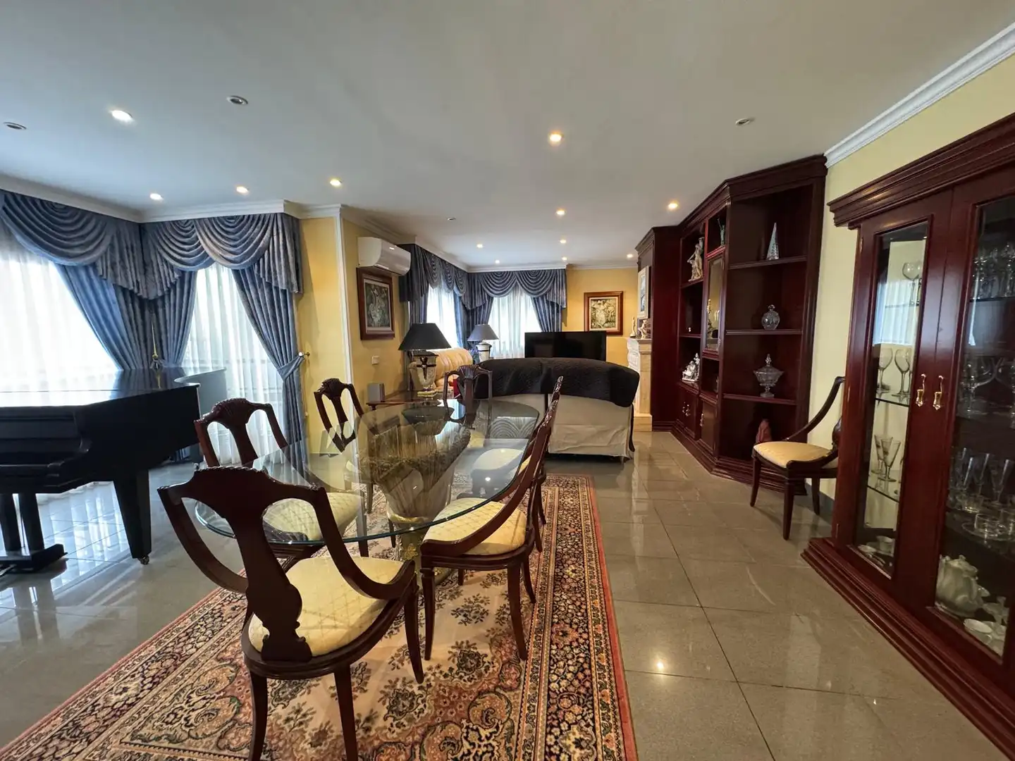Dining room of Houses for sale in Pallejà  with Air Conditioner, Heating and Private garden