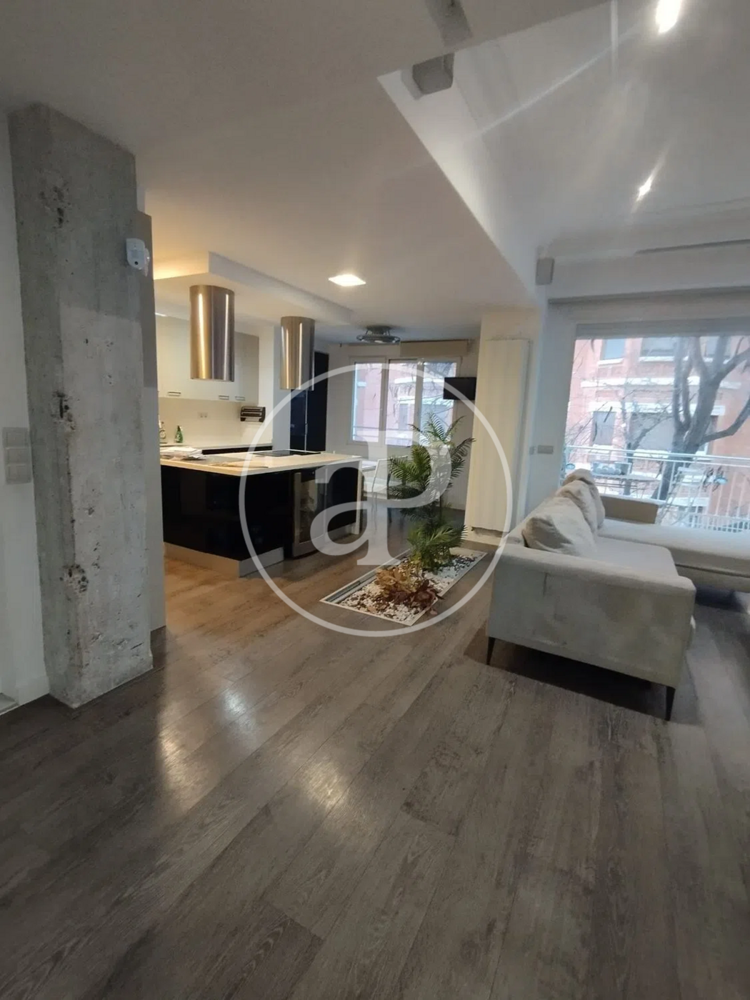 Cocina de Piso de alquiler en  Valencia Capital con Aire acondicionado, Calefacción y Amueblado