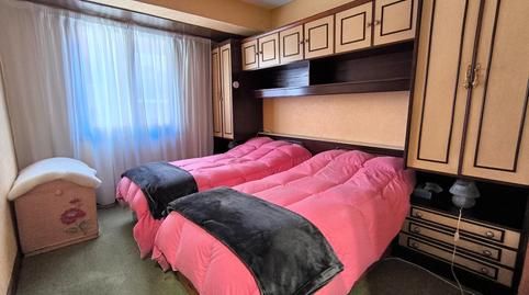 Foto 3 de Piso en venta en Untziola Kalea, 8, Zorrotza, Bizkaia