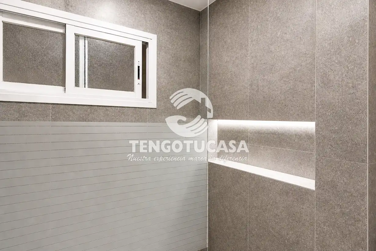 Baño de Piso en venta en Madrid con Aire acondicionado, Calefacción y Amueblado