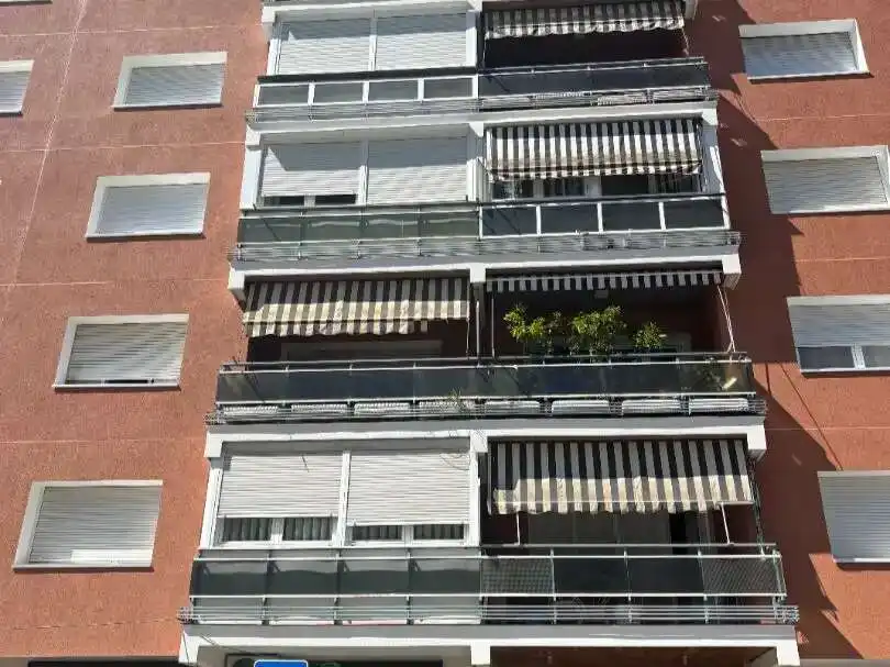 Vista exterior de Piso en venta en Hortaleza