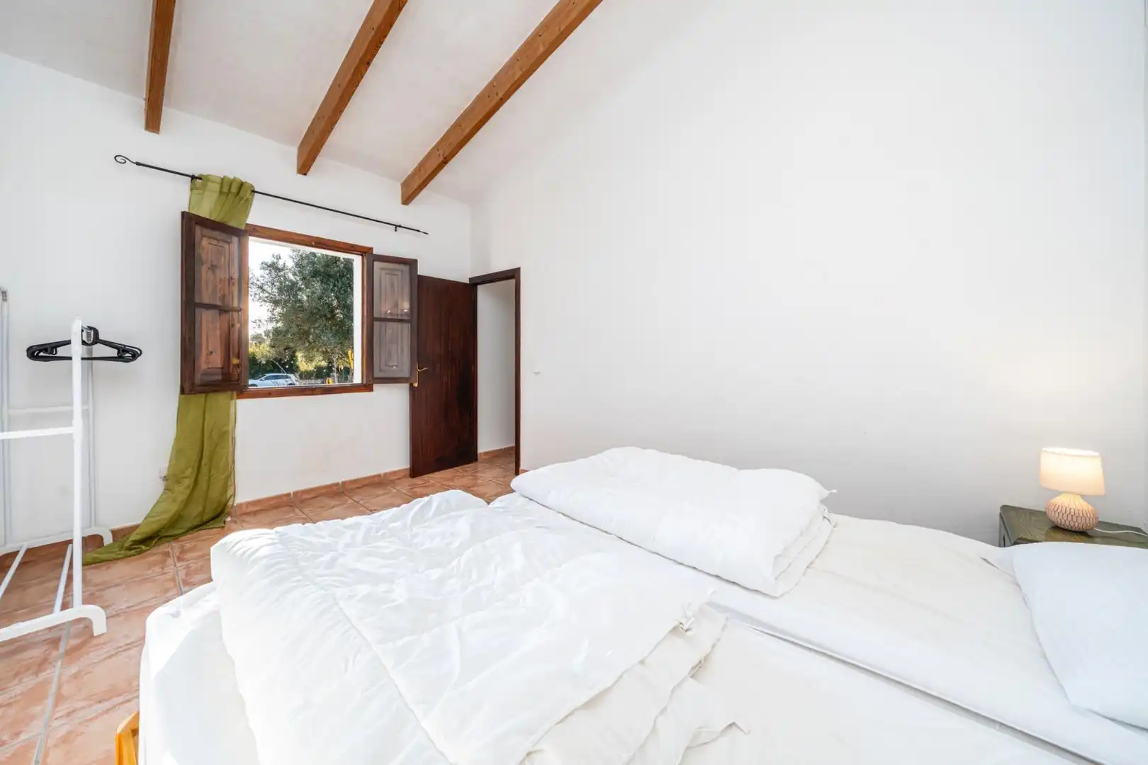 Schlafzimmer von Haus oder Chalet zum Verkauf in Son Servera mit Klimaanlage, Heizung und Privatgarten
