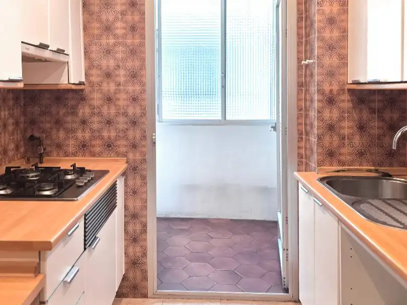 Cocina de Piso en venta en  Madrid Capital con Aire acondicionado y Terraza