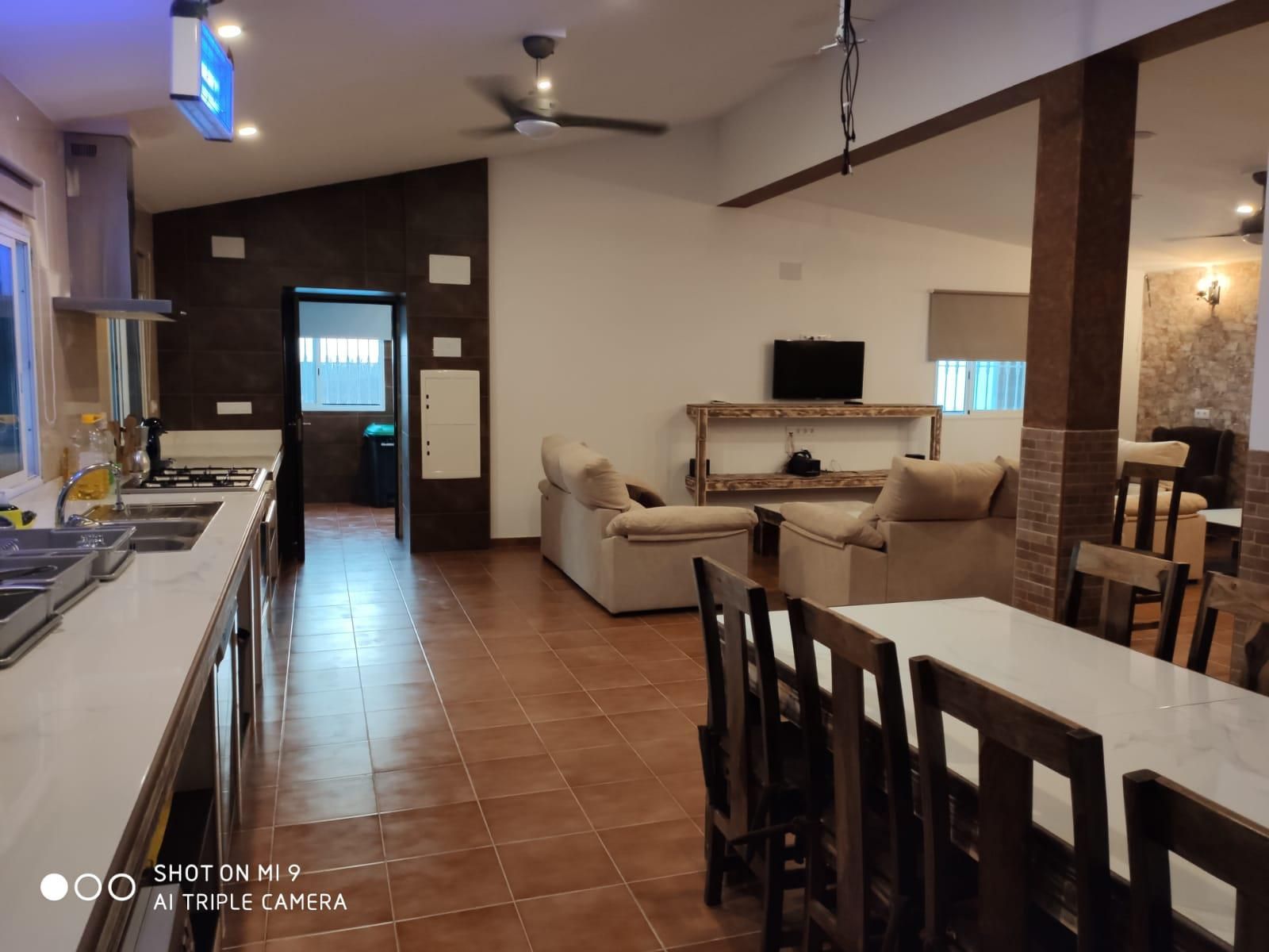 Sala d'estar de Casa o xalet en venda en Chiclana de la Frontera