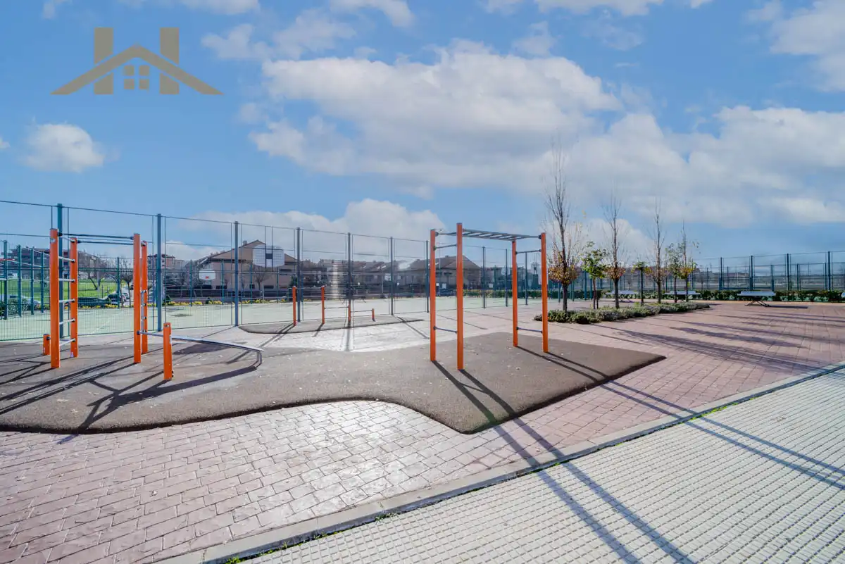 Vista exterior de Planta baja en venta en Navalcarnero con Aire acondicionado, Calefacción y Amueblado