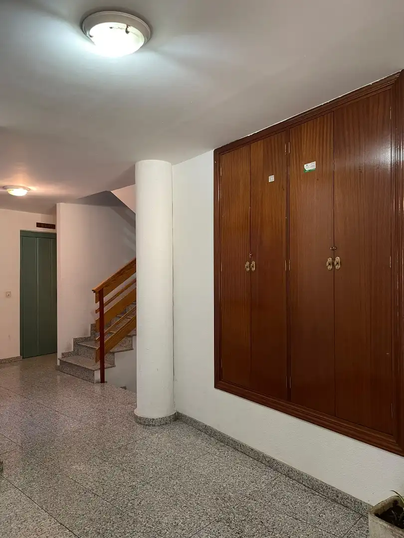 Piso en venta en Miralvalle - Av. Virgen del Puerto - La Data 