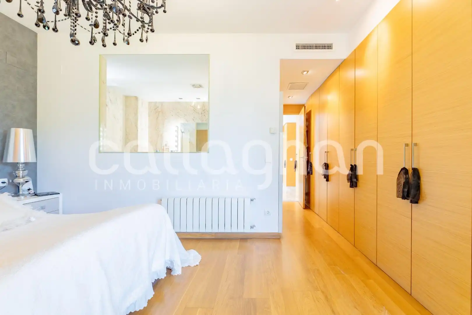 Schlafzimmer von Haus oder Chalet zum Verkauf in Bétera mit Heizung, Privatgarten und Terrasse