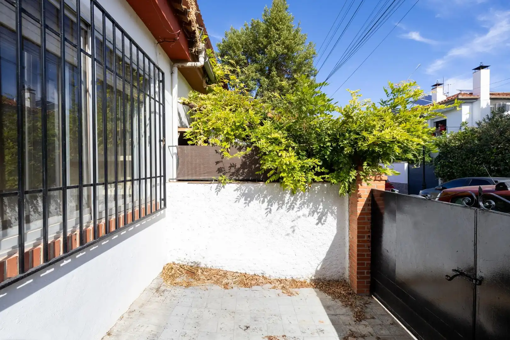 Vista exterior de Casa adosada en venta en Ogíjares con Aire acondicionado, Calefacción y Jardín privado