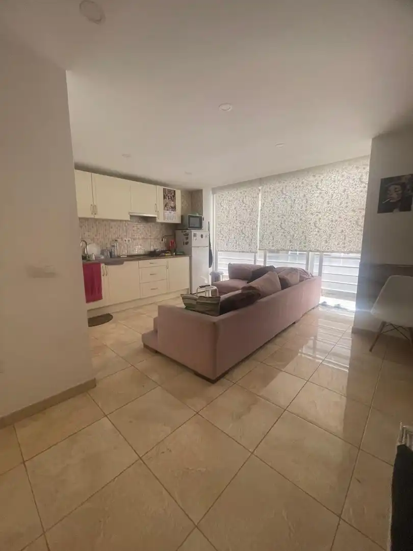 Piso con ascensor en venta en Pasaje La Camboria, imagen 2
